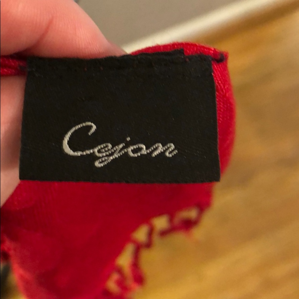 Red Scarf - Picture 4 of 5